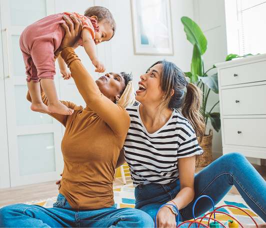 moms-with-baby.png